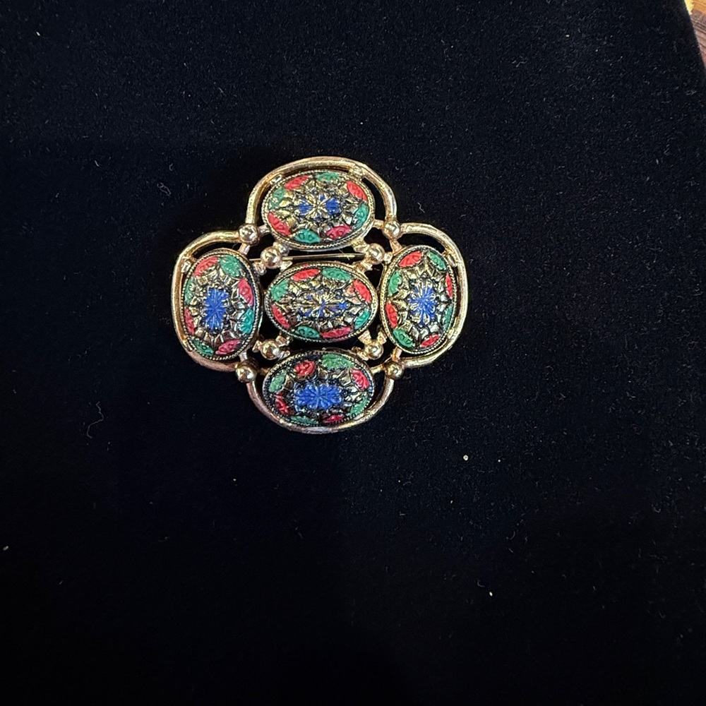 Sarah Coventry Light of East Brooch